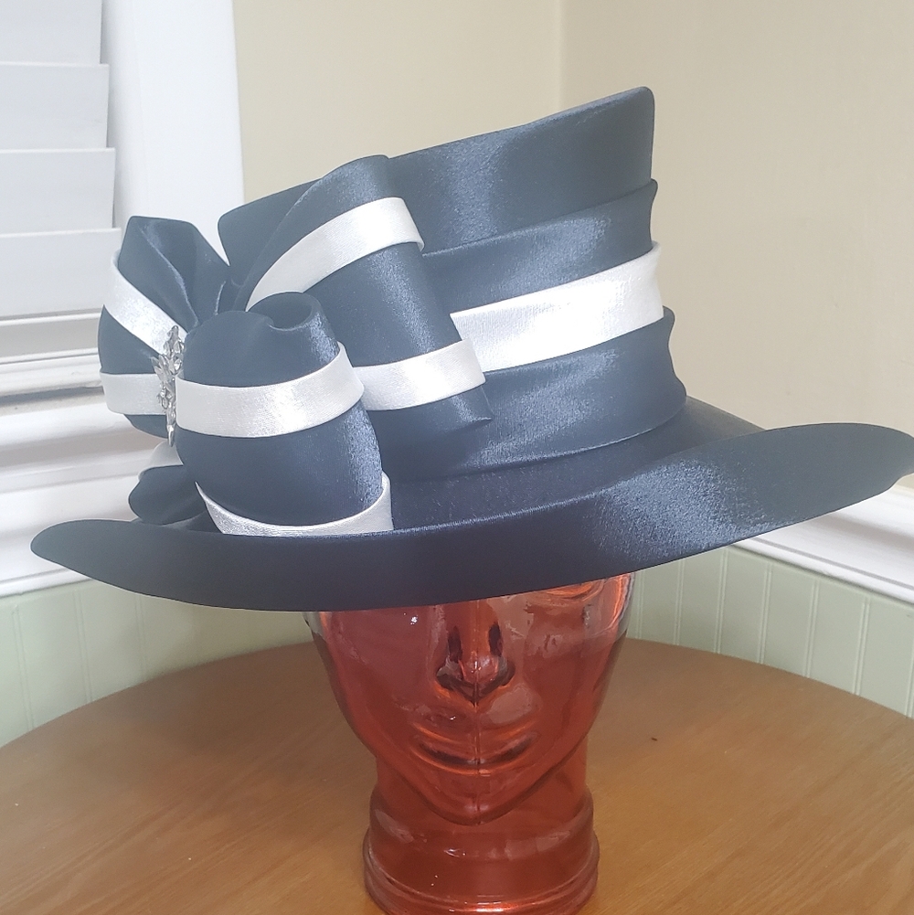 Asymmetrical Kentucky Derby  Hat - Picture 7 of 9